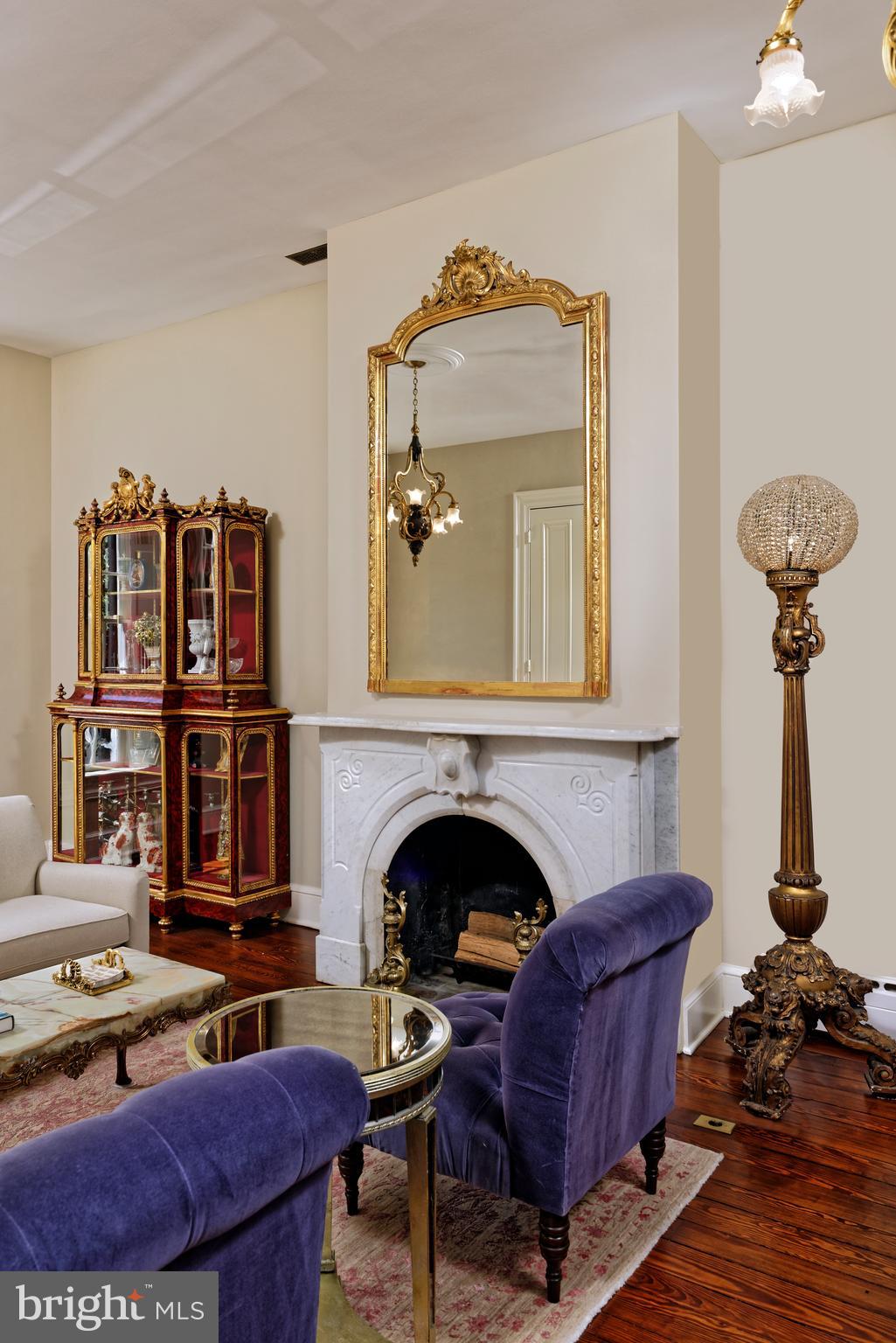 OLD TOWN ALEXANDRIA - Residential