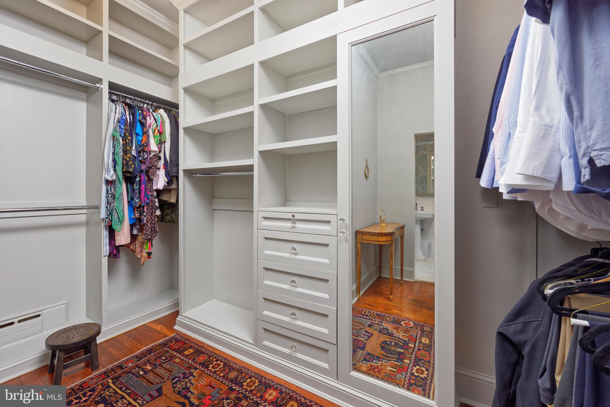 OLD TOWN ALEXANDRIA - Residential