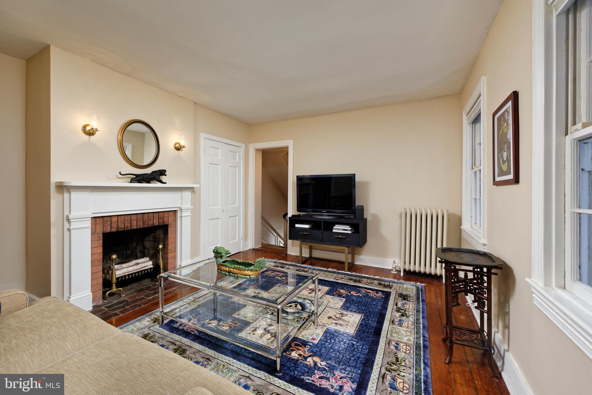 OLD TOWN ALEXANDRIA - Residential