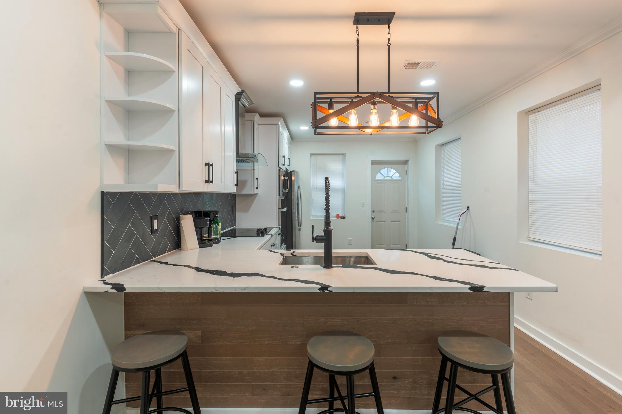 KENSINGTON - Residential