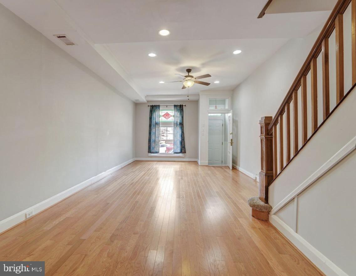 3129 FLEET STREET