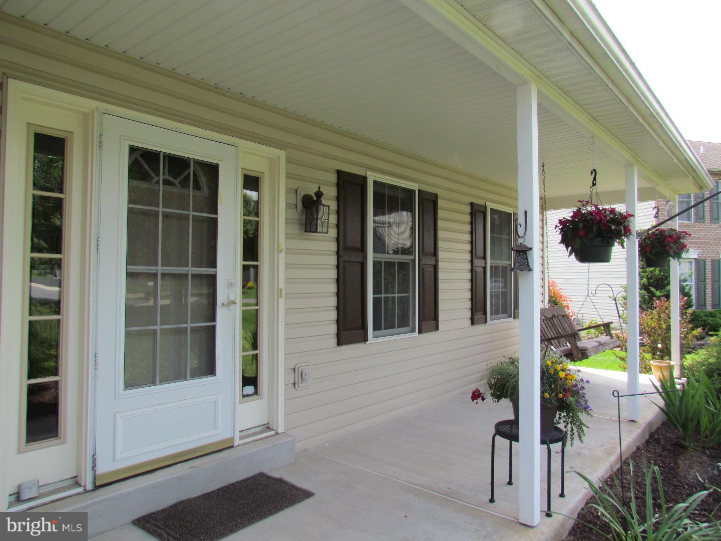 HUNTERS RUN - Residential