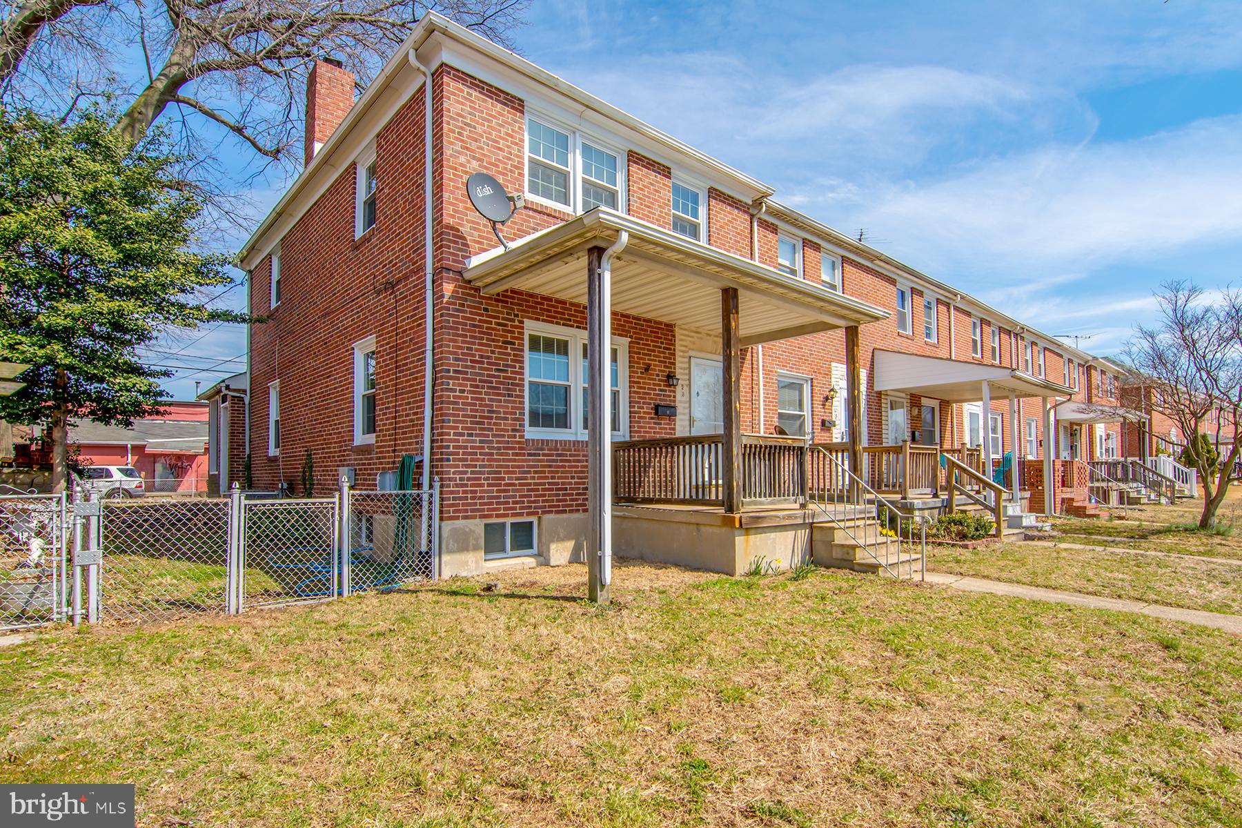 MIDDLE RIVER - Residential Lease