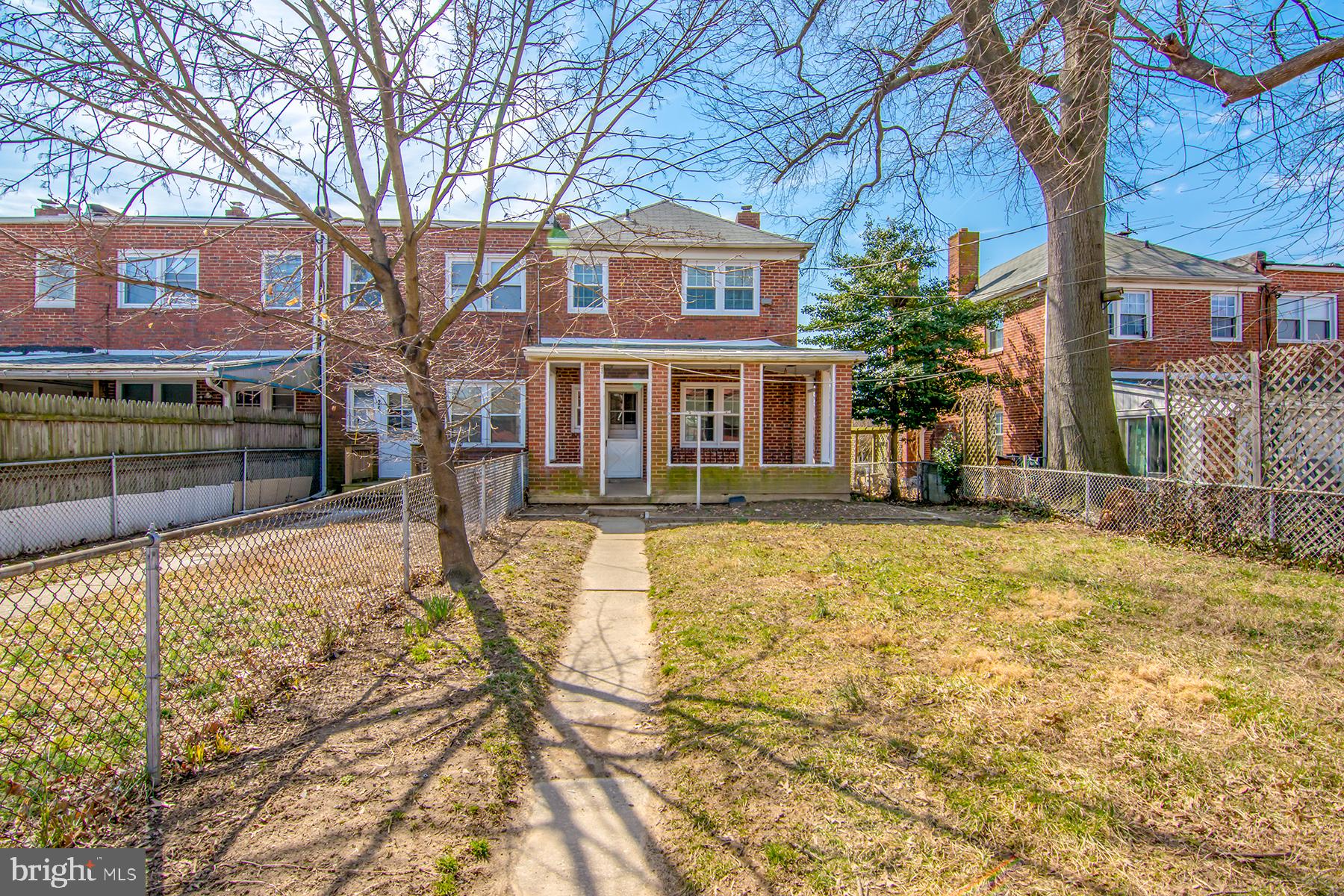 MIDDLE RIVER - Residential Lease