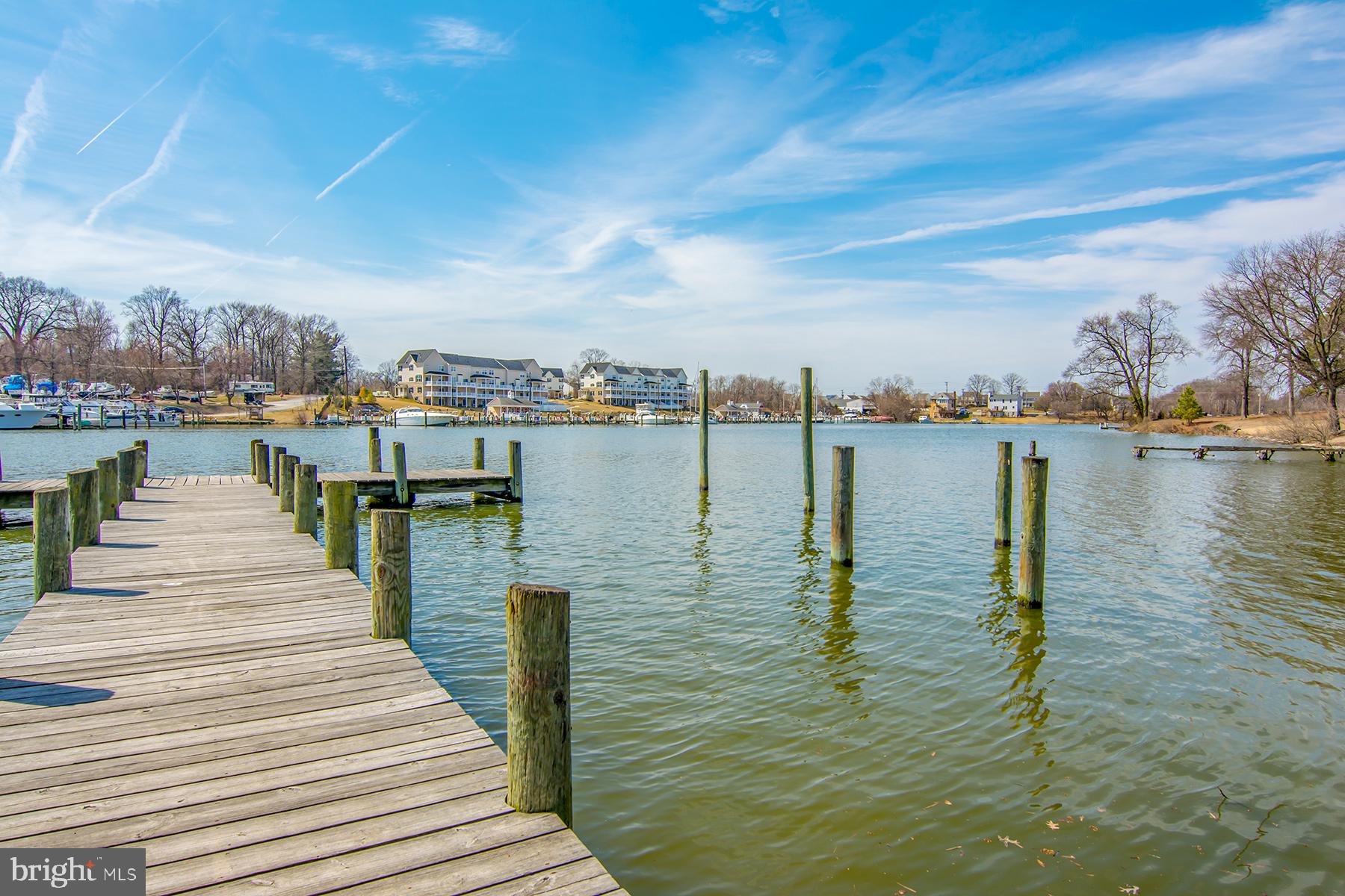 MIDDLE RIVER - Residential Lease