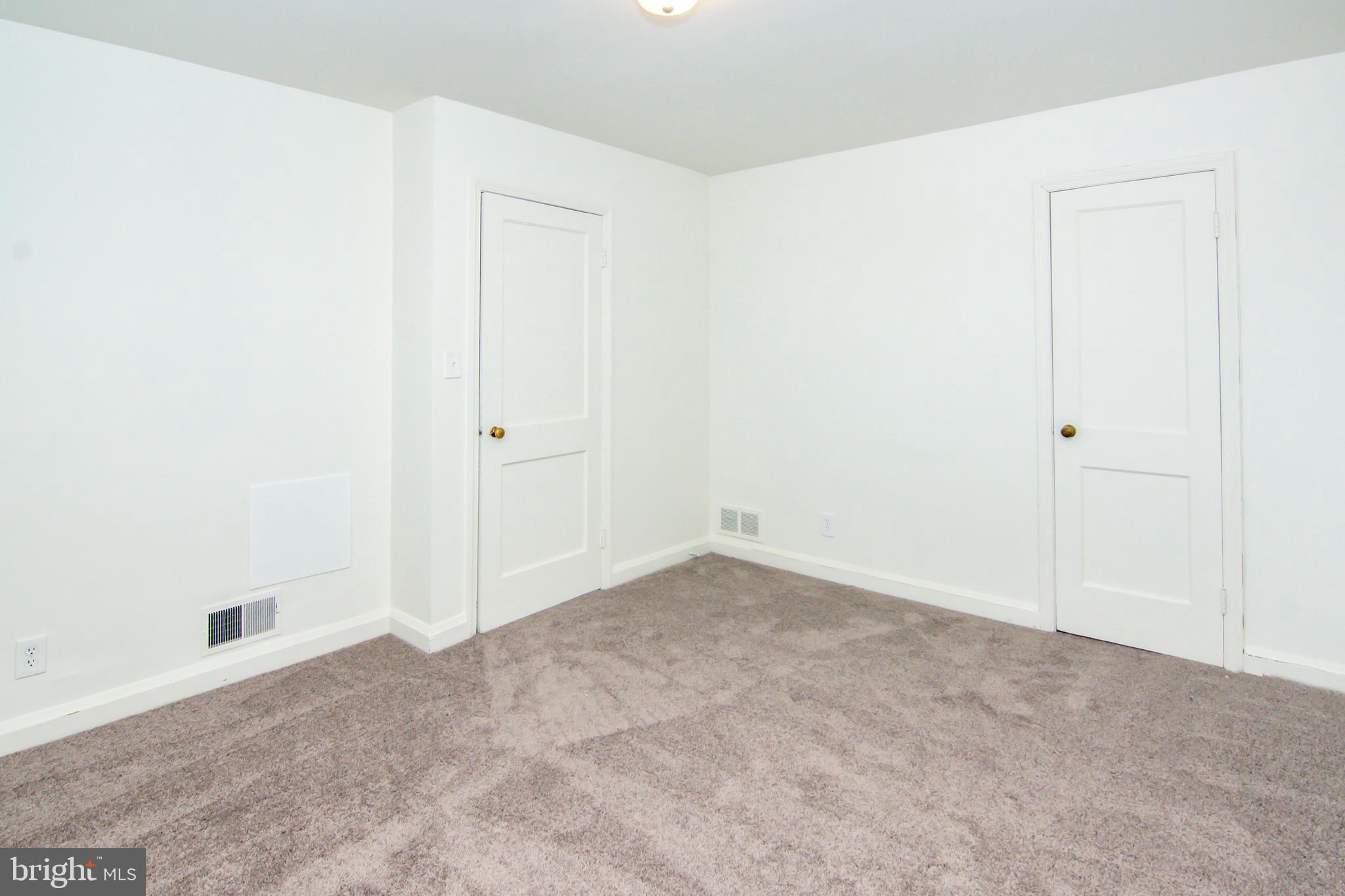 MIDDLE RIVER - Residential Lease