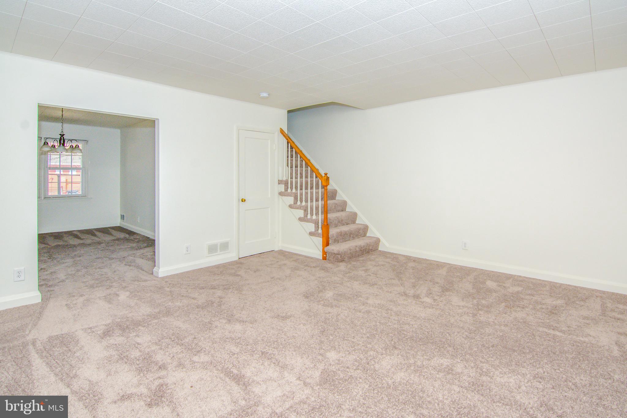 MIDDLE RIVER - Residential Lease