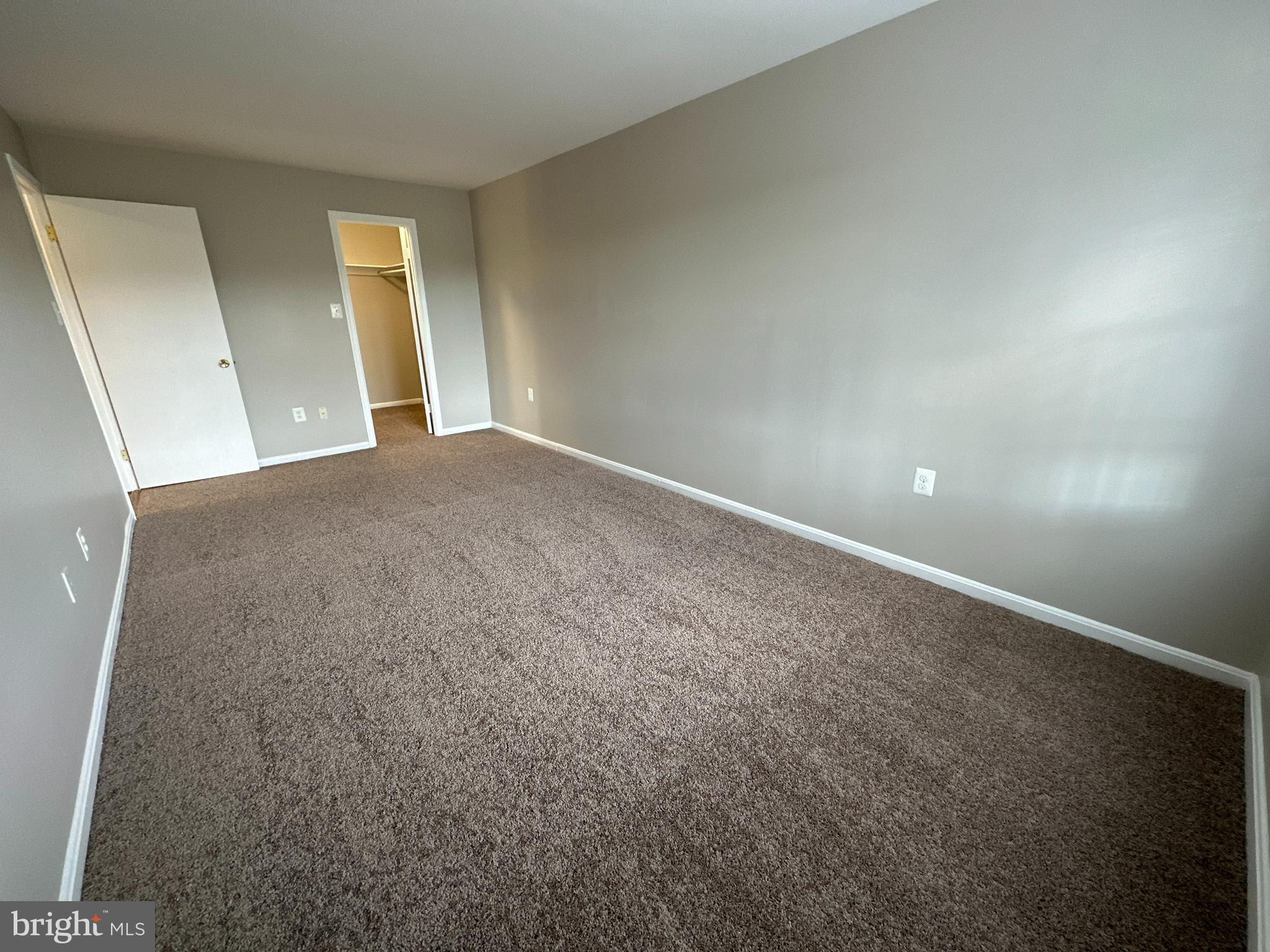 GREENHILLS - Residential Lease