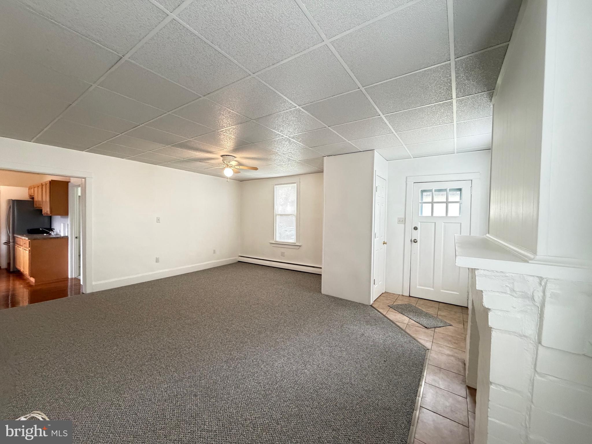 1087 BUTTONWOOD AVENUE