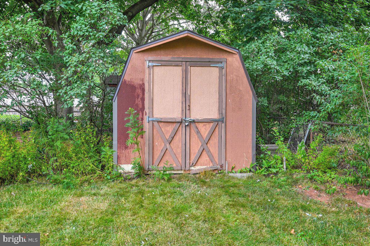 WEST MANCHESTER TWP - Residential