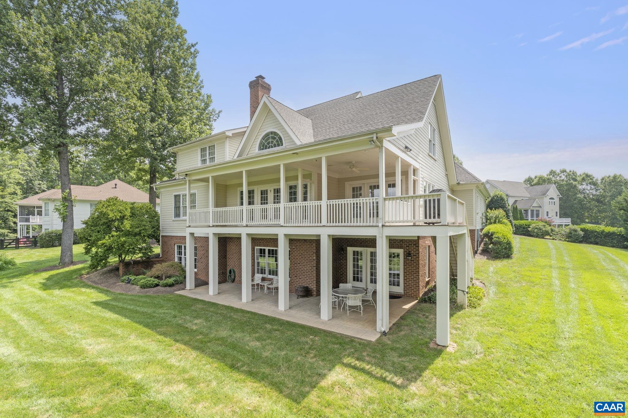 FOXCHASE - Residential