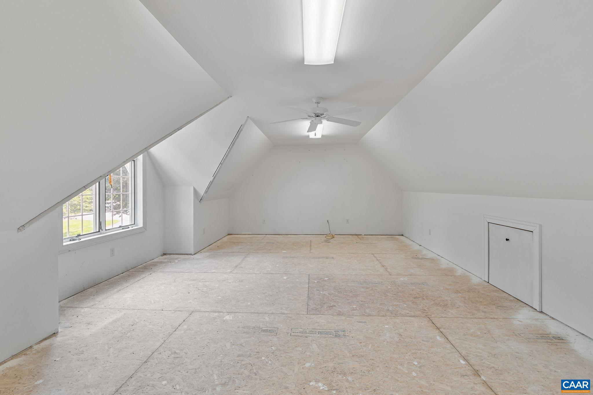 FOXCHASE - Residential