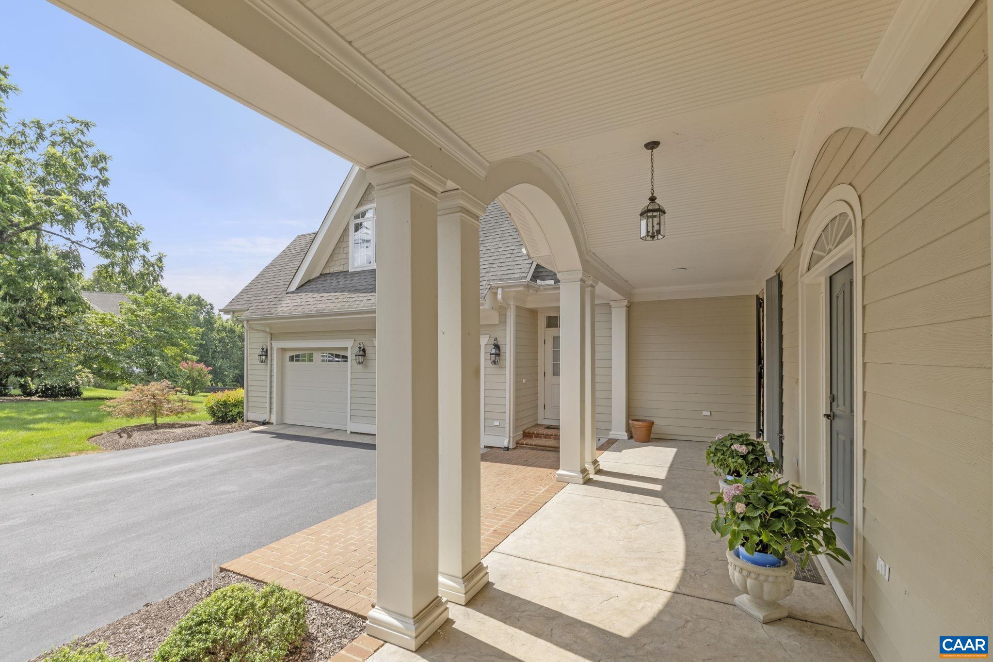 FOXCHASE - Residential