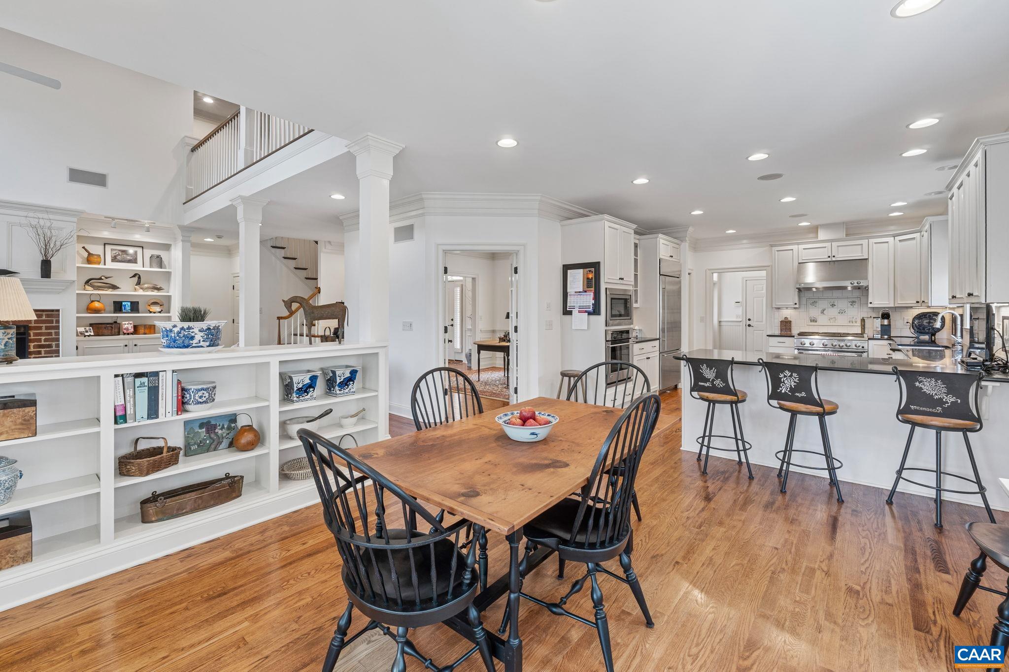 FOXCHASE - Residential