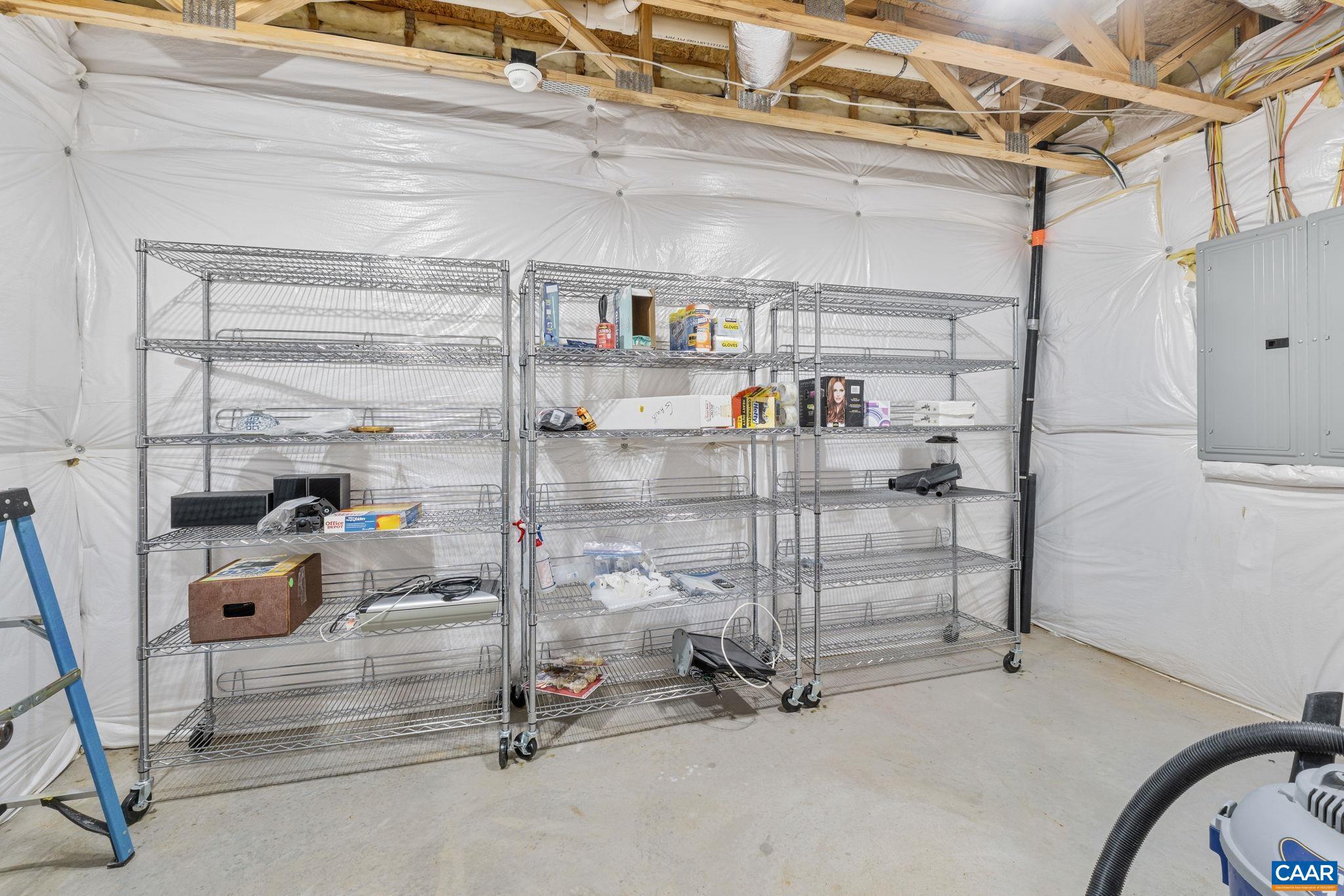 FOXCHASE - Residential