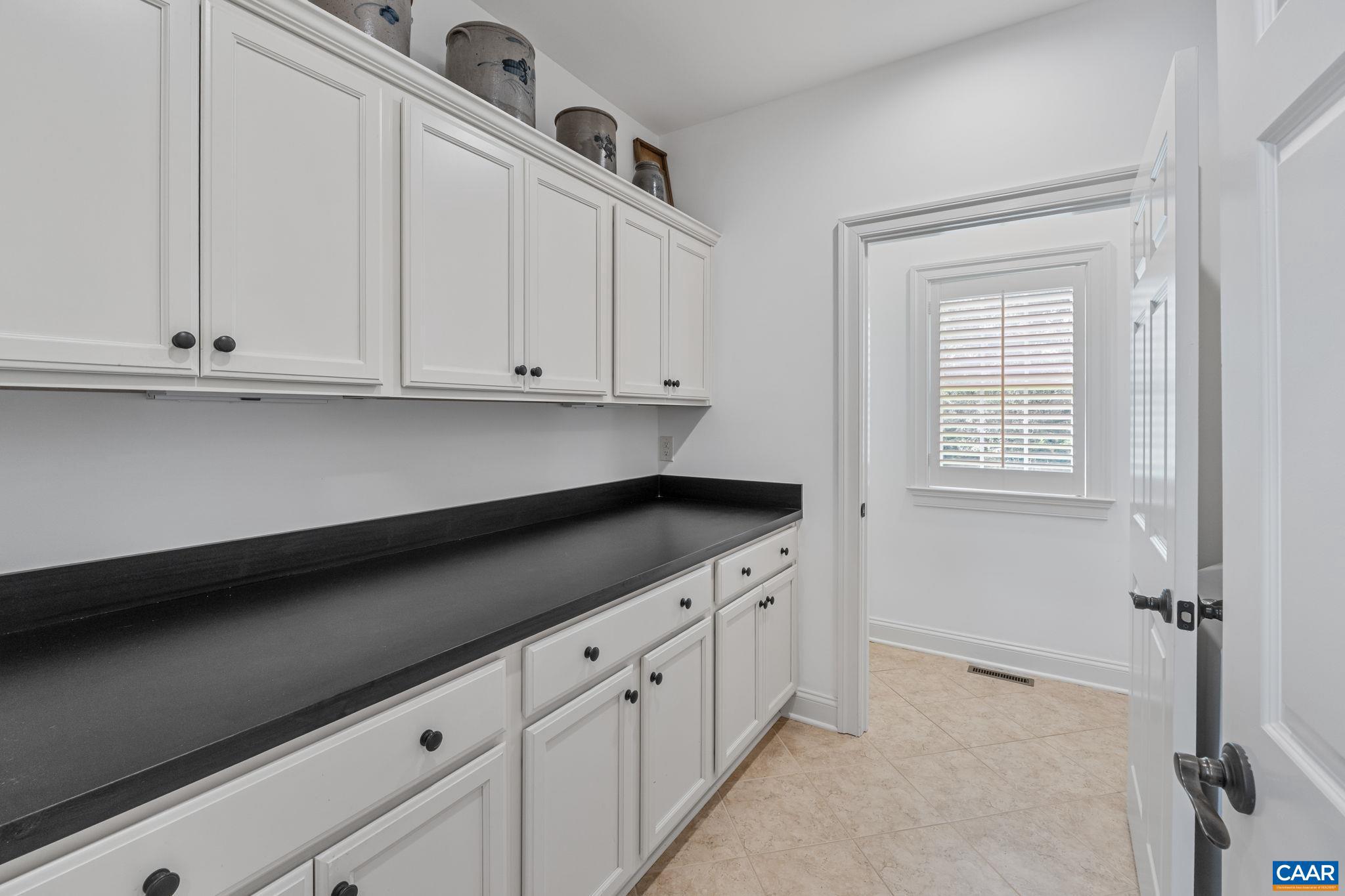 FOXCHASE - Residential