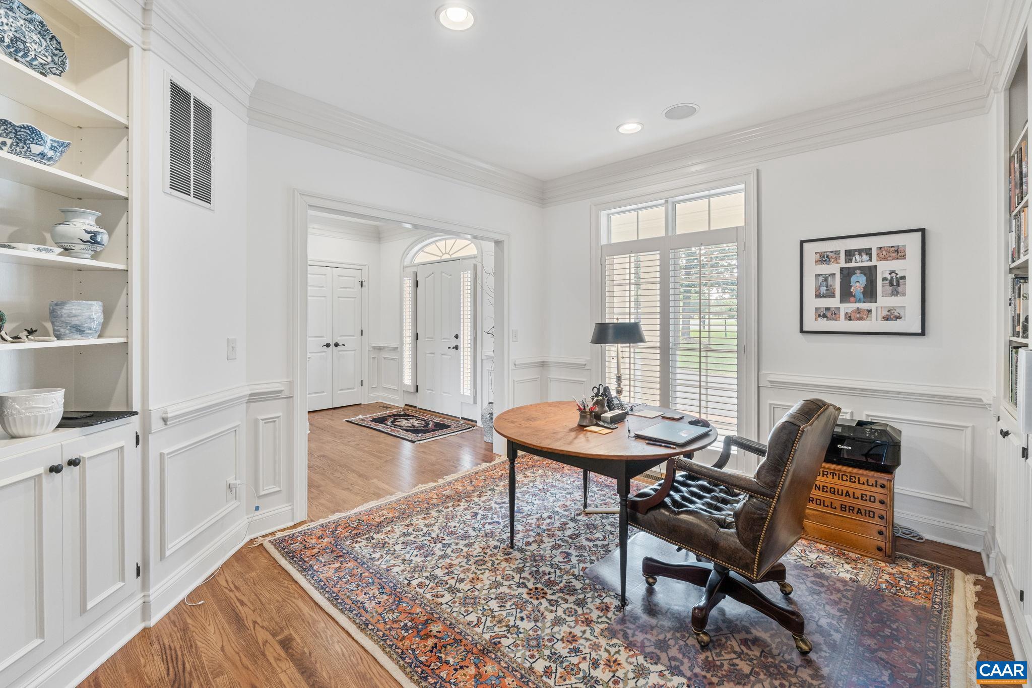 FOXCHASE - Residential