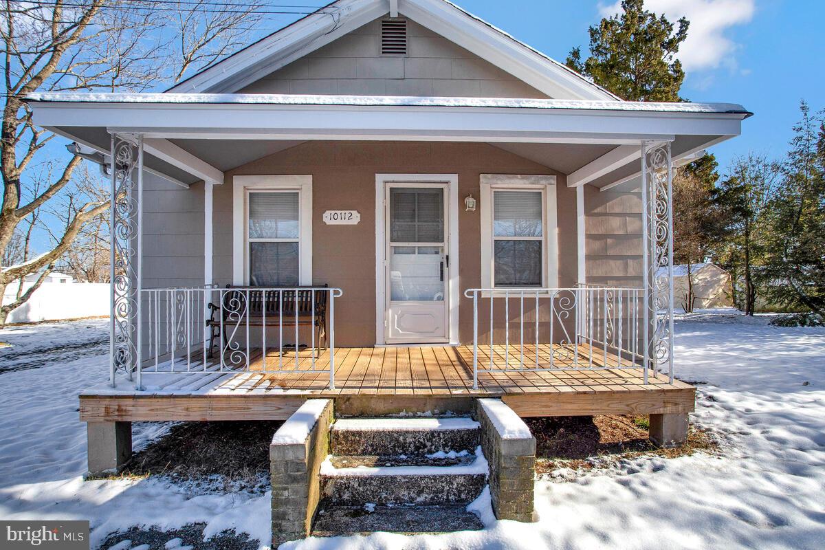 CRYSTAL BROOKE MANOR - Residential Lease