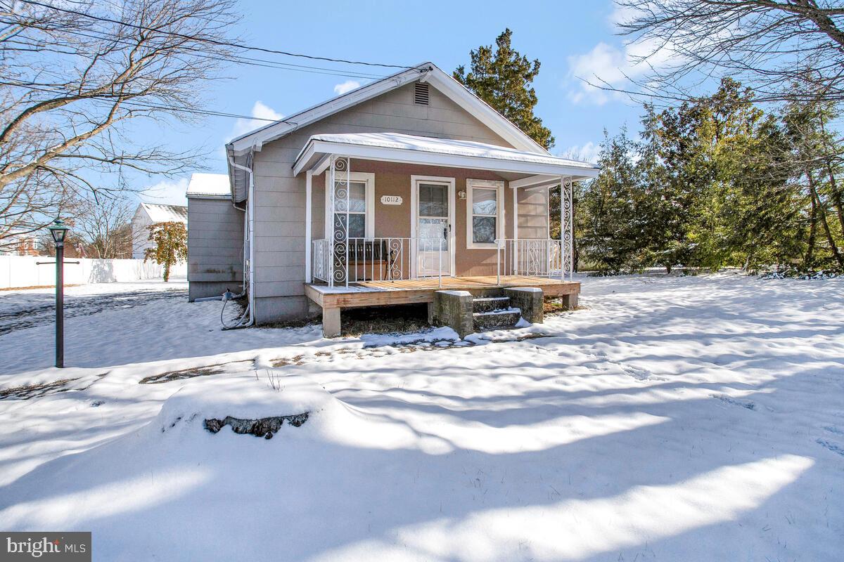 CRYSTAL BROOKE MANOR - Residential Lease