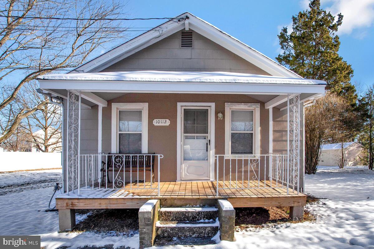 CRYSTAL BROOKE MANOR - Residential Lease