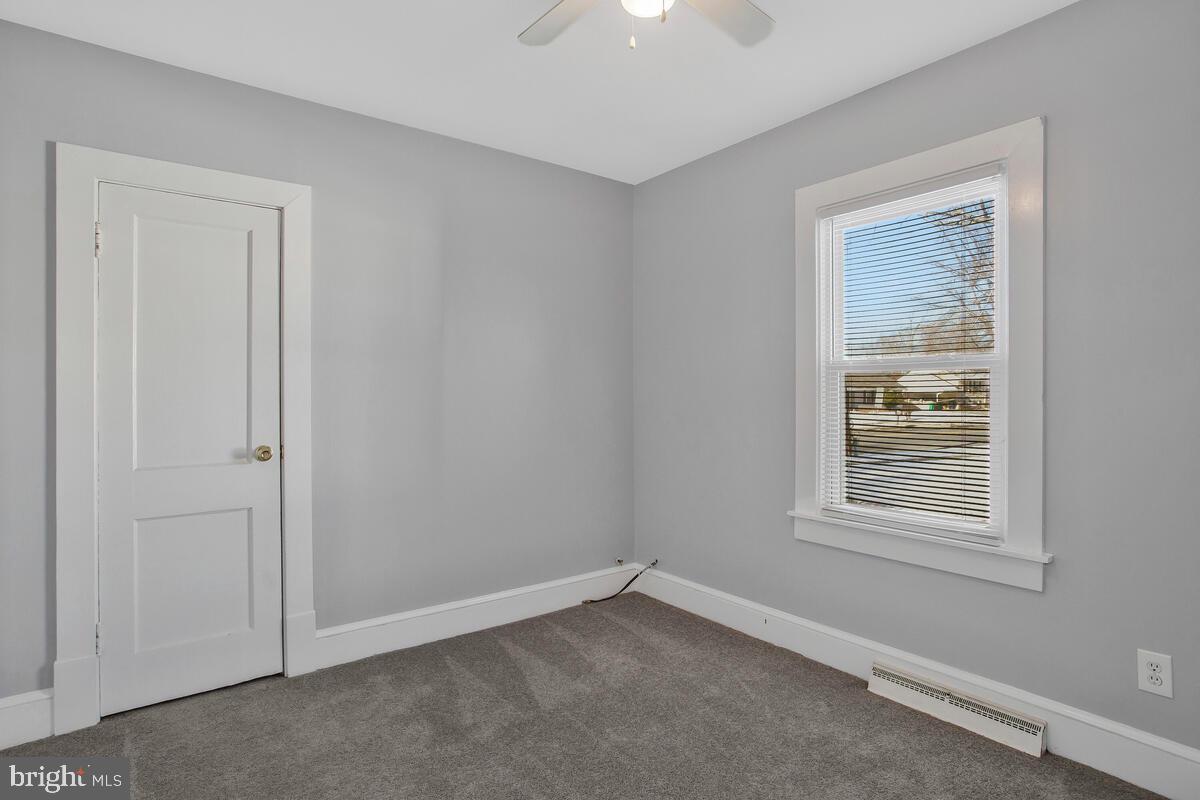 CRYSTAL BROOKE MANOR - Residential Lease