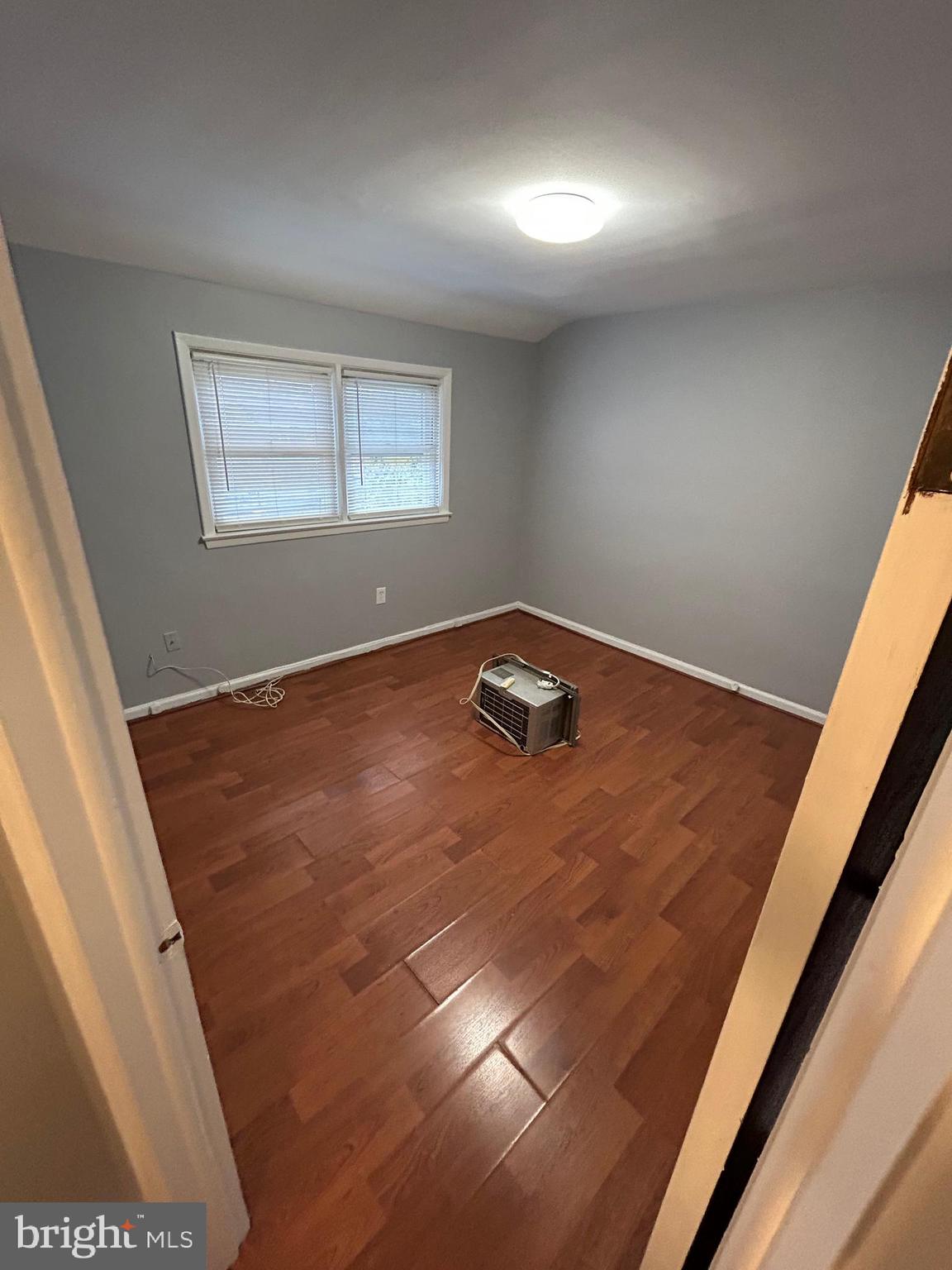 ESSEX/MIDDLESEX - Residential Lease