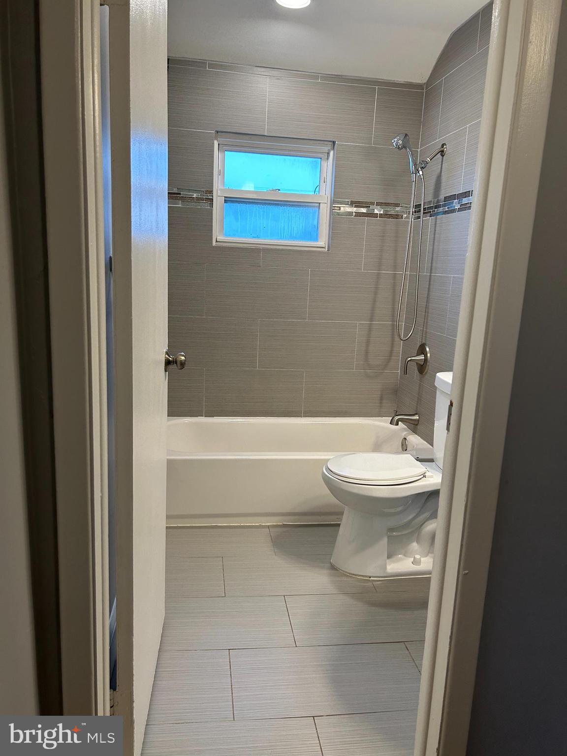 ESSEX/MIDDLESEX - Residential Lease