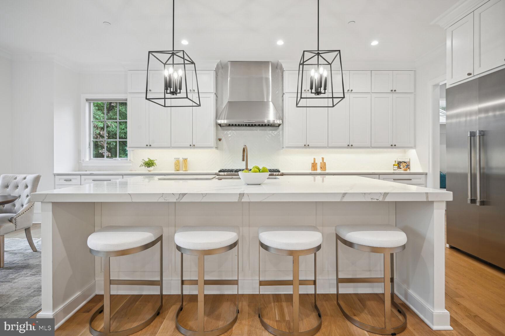 CHEVY CHASE MANOR - Residential