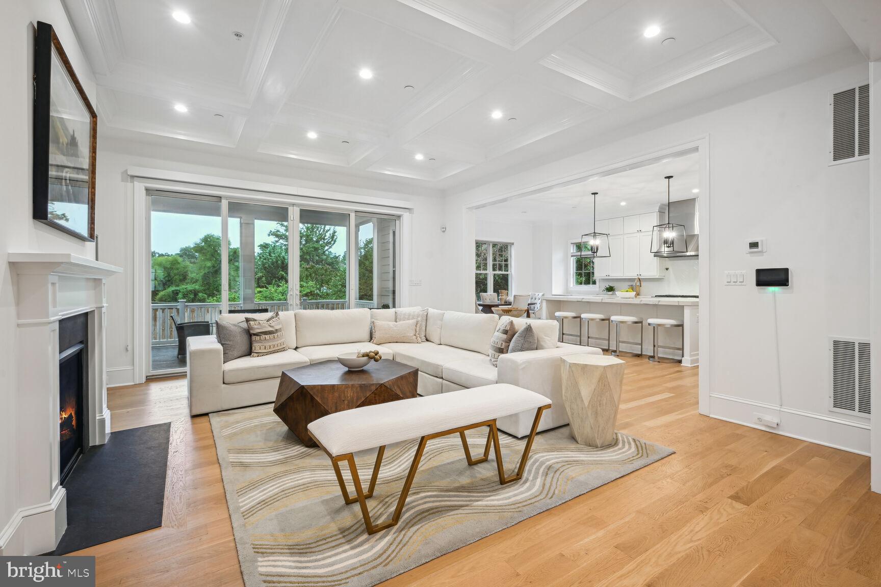 CHEVY CHASE MANOR - Residential