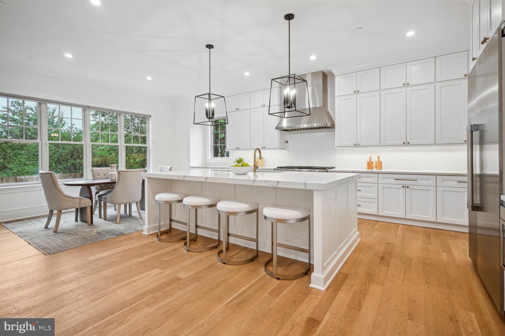 CHEVY CHASE MANOR - Residential