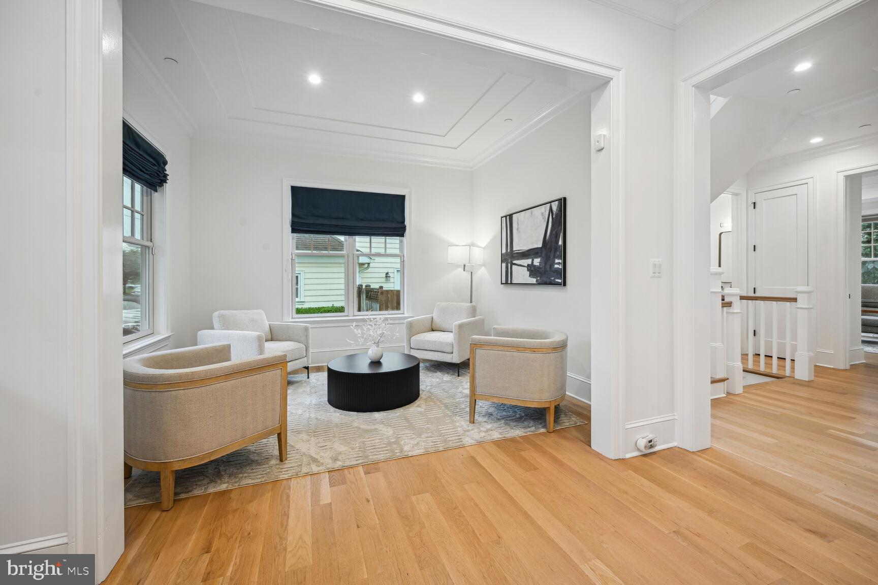 CHEVY CHASE MANOR - Residential