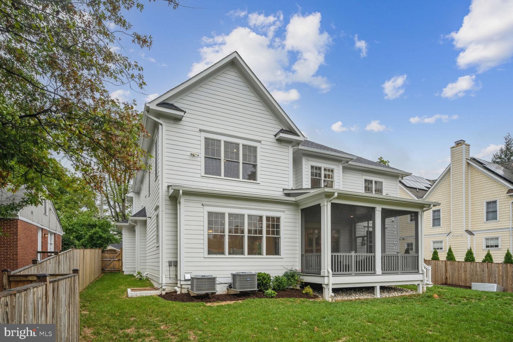 CHEVY CHASE MANOR - Residential