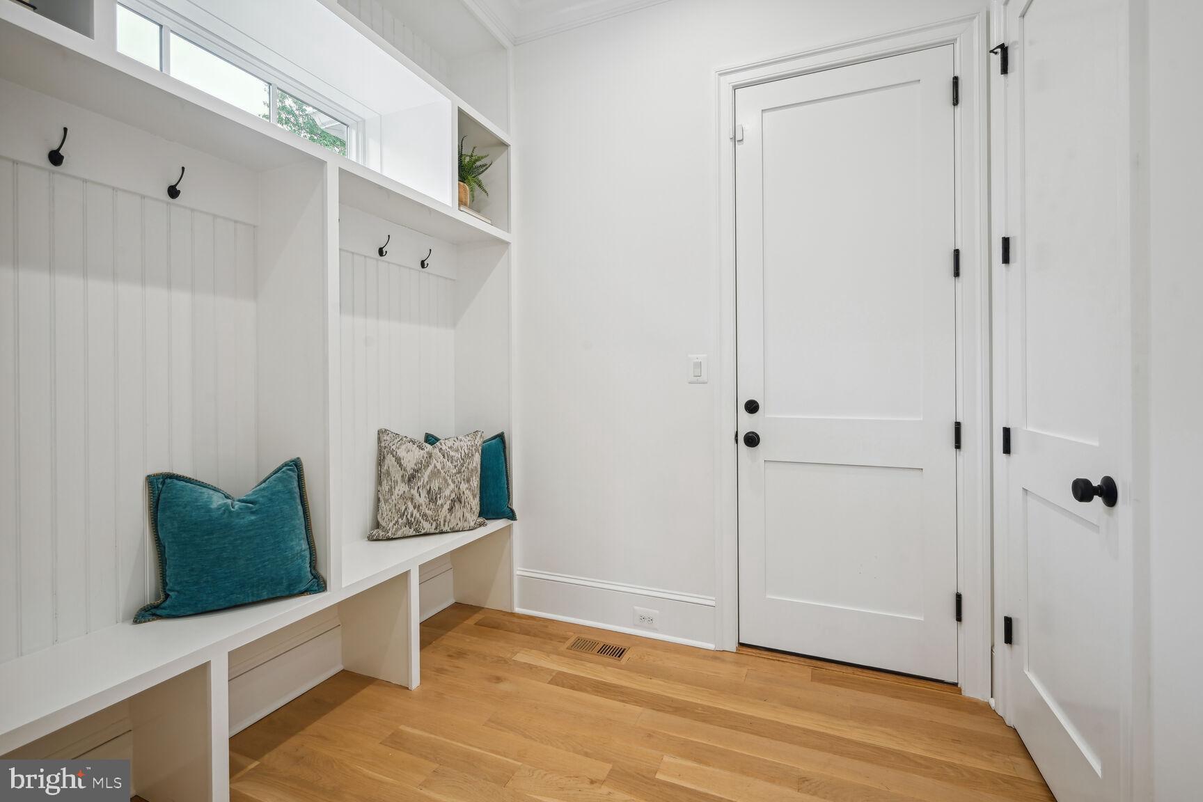 CHEVY CHASE MANOR - Residential