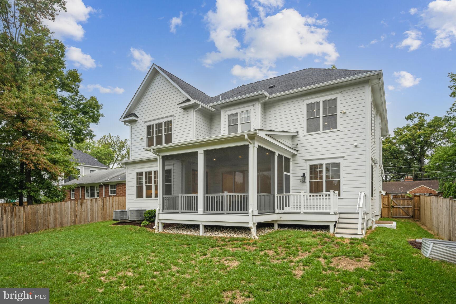 CHEVY CHASE MANOR - Residential