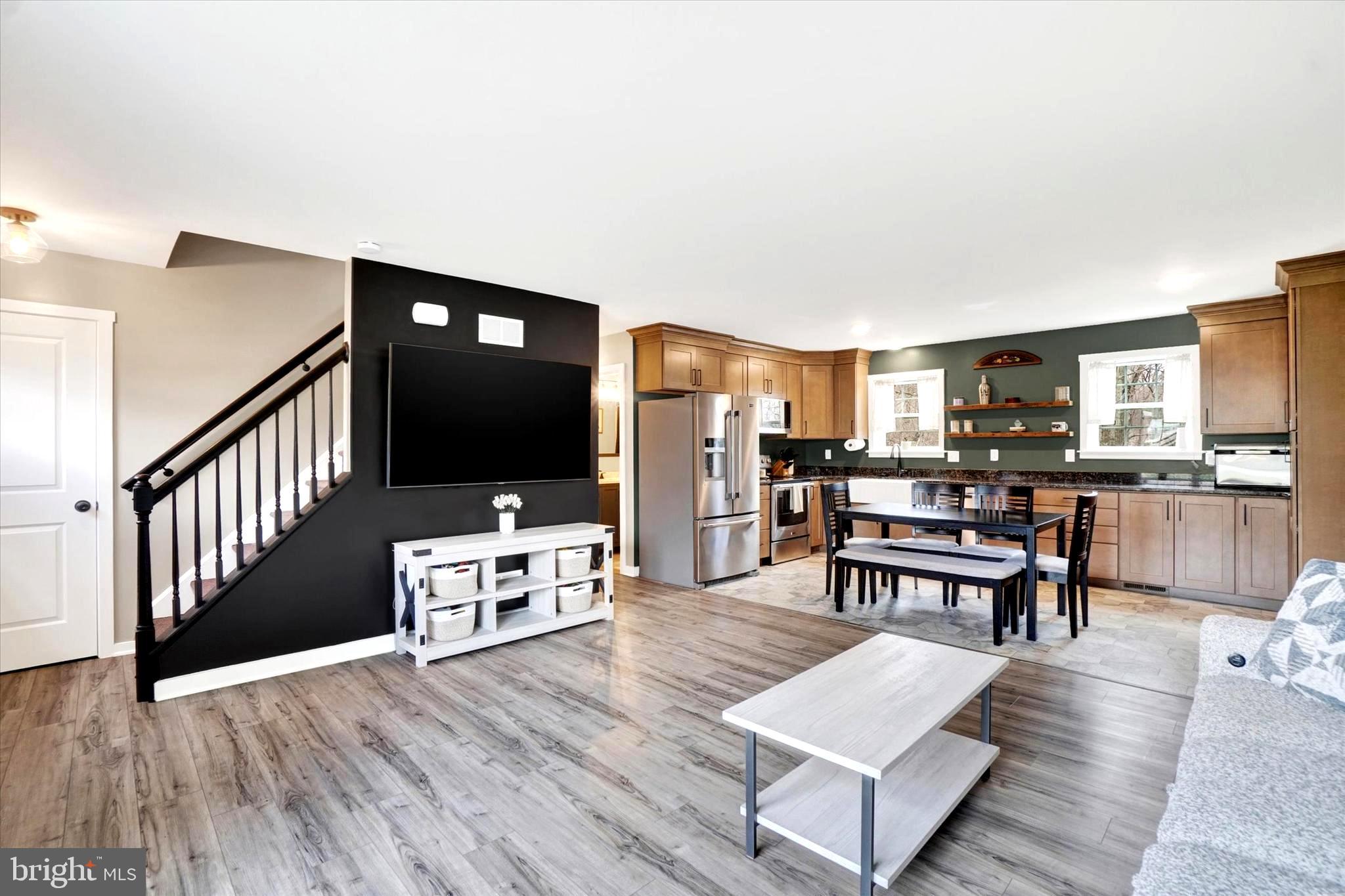 ASBURY PINES - Residential