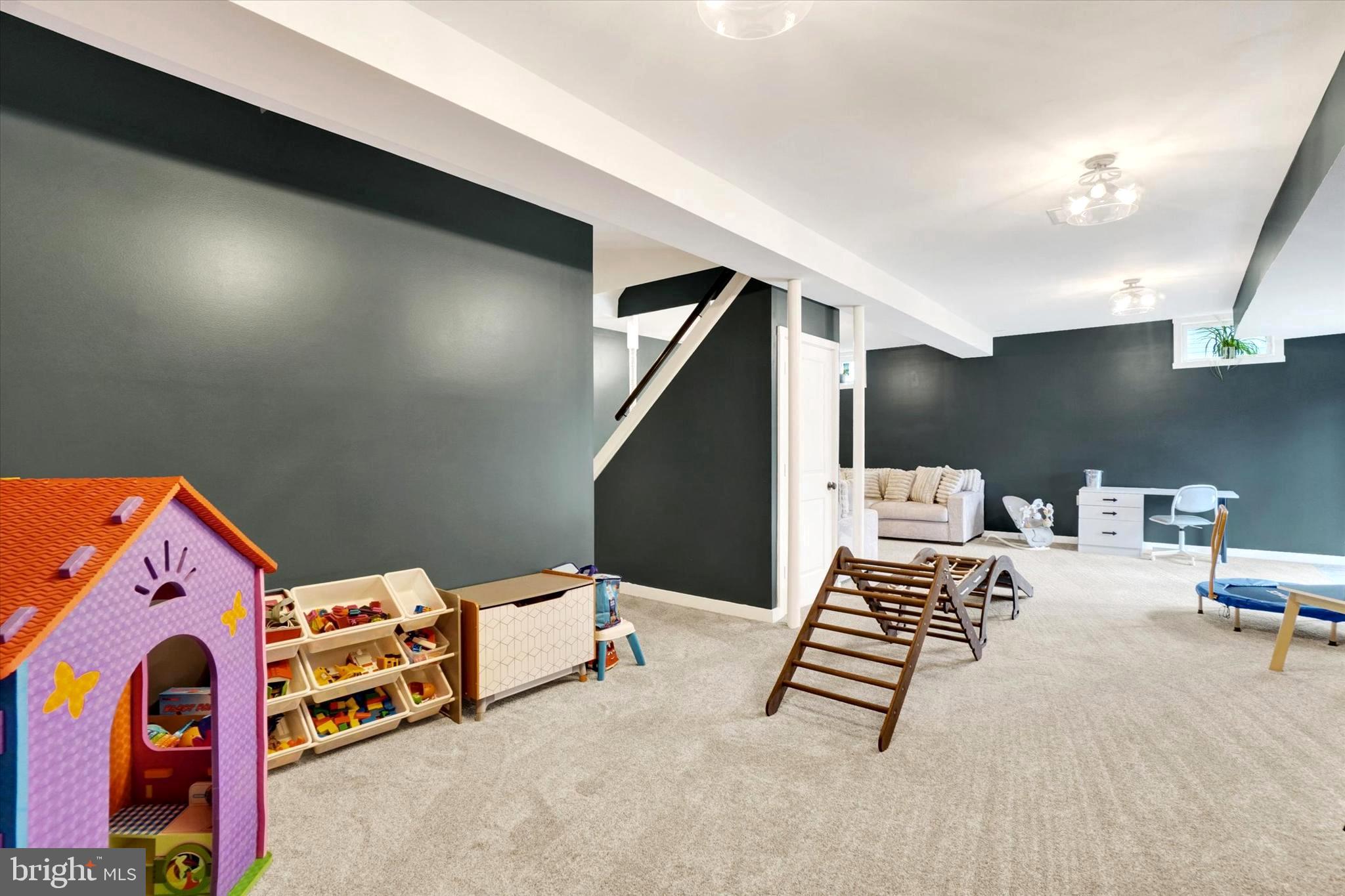 ASBURY PINES - Residential