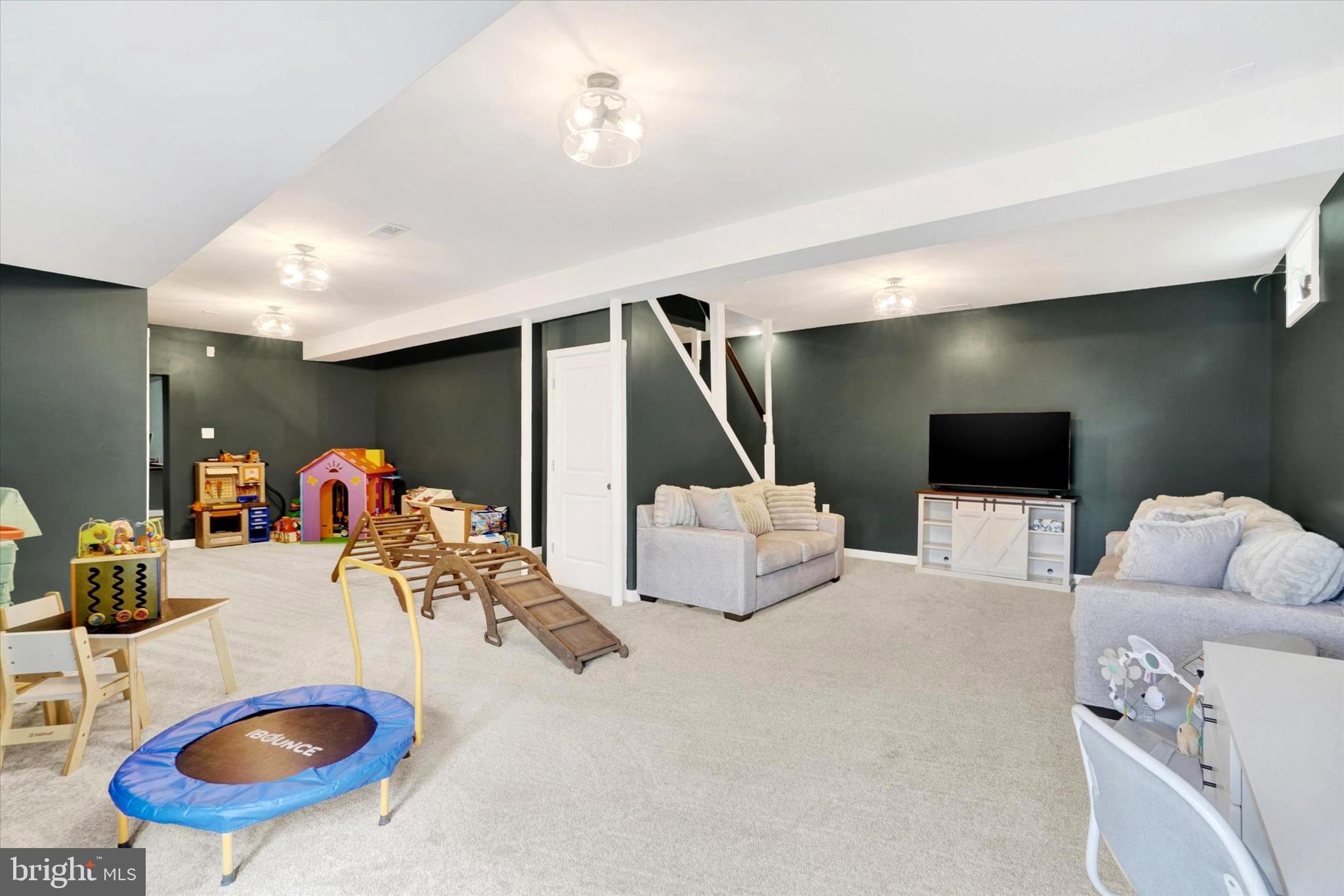 ASBURY PINES - Residential