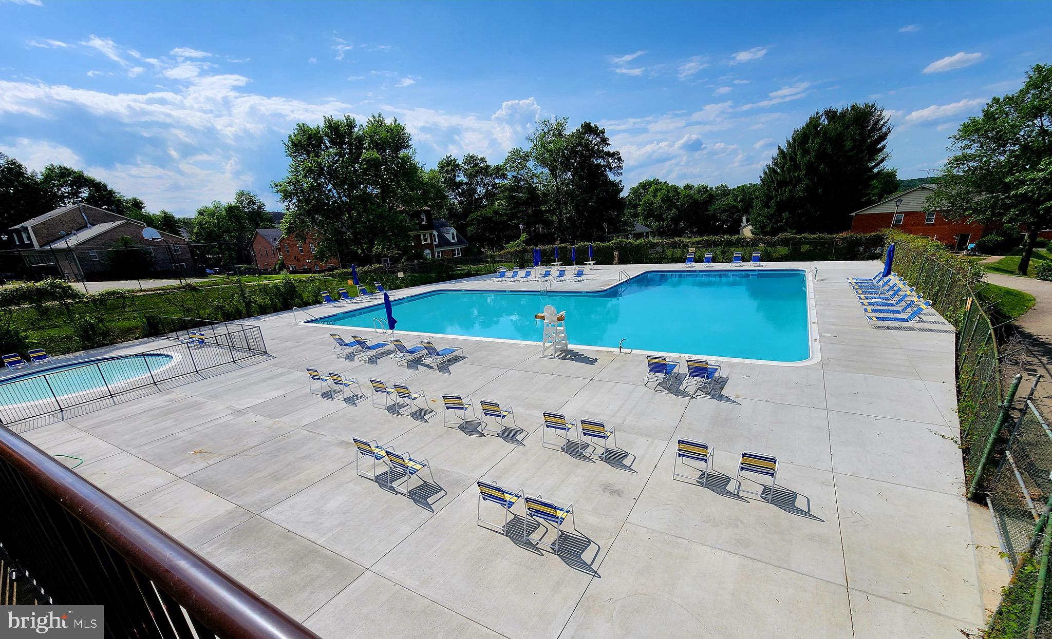 TERRACE TOWNE HOMES OF WOODLAWN - Residential