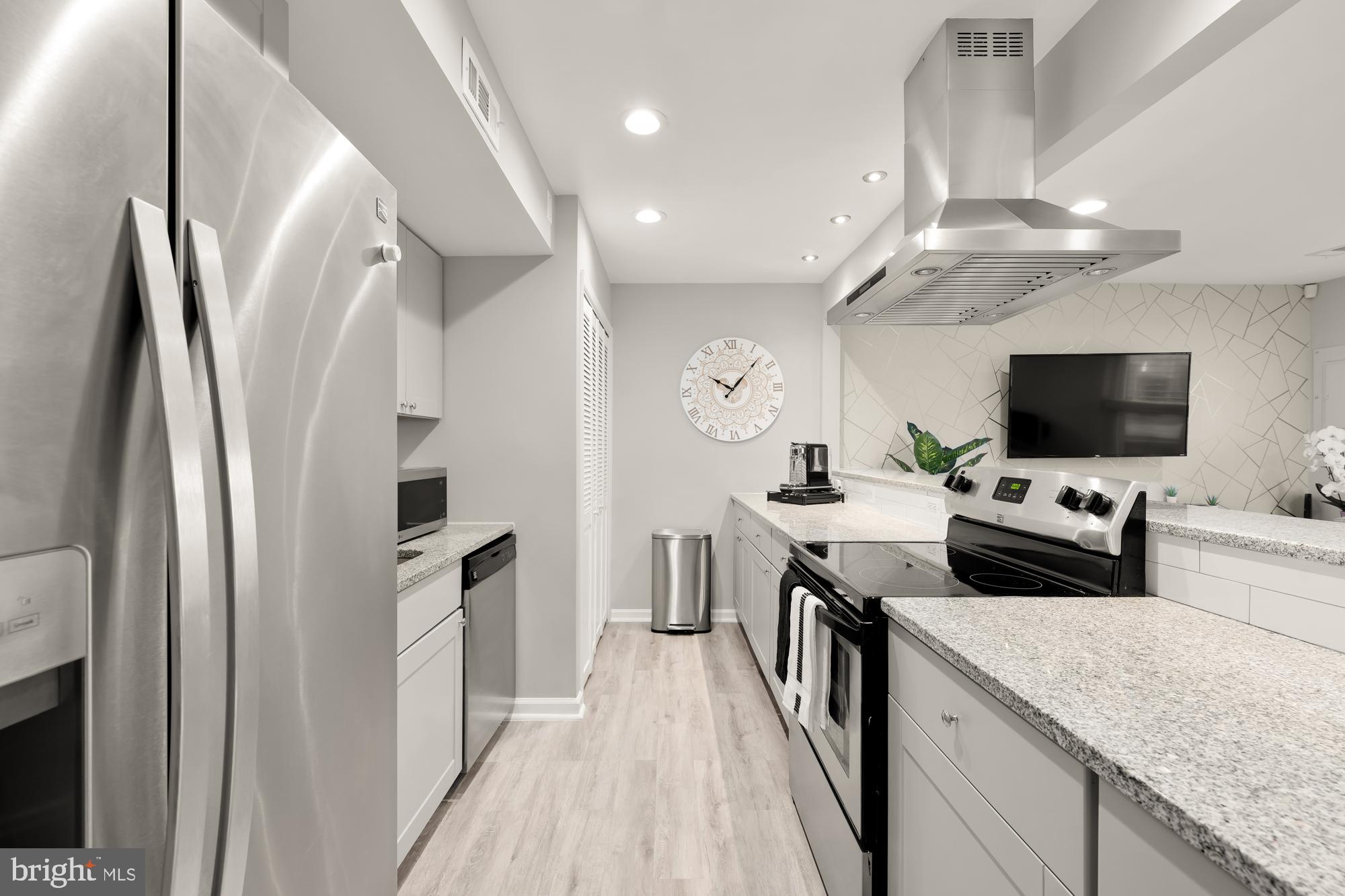 TERRACE TOWNE HOMES OF WOODLAWN - Residential