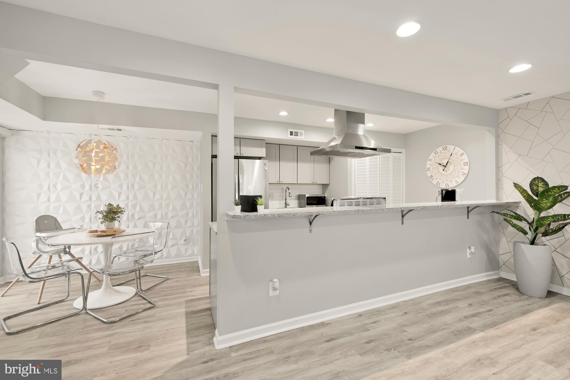 TERRACE TOWNE HOMES OF WOODLAWN - Residential