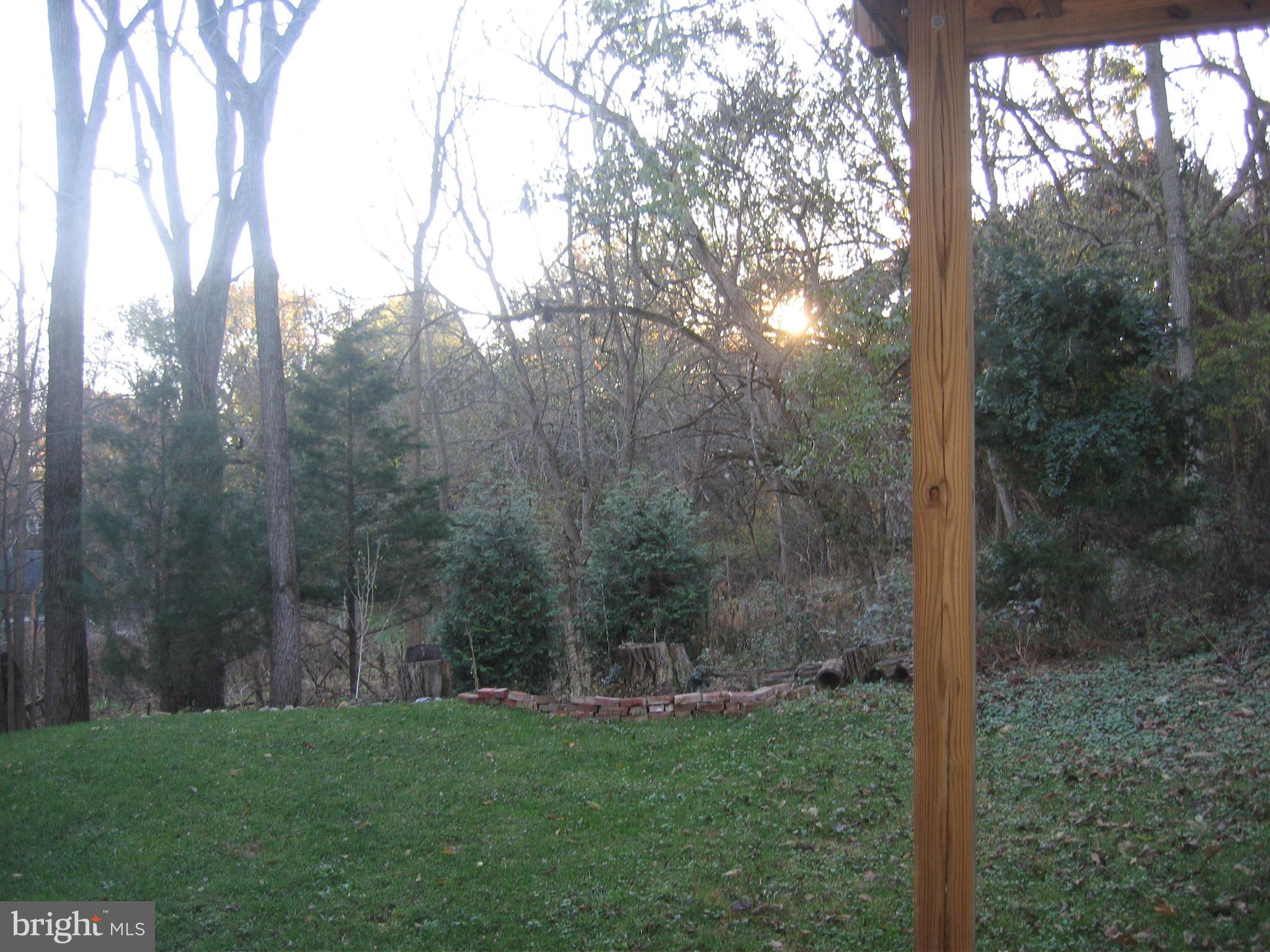 COLONIAL HILLS - Residential Lease