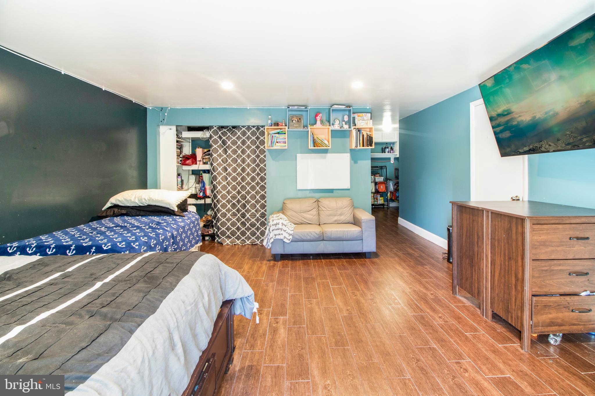 CIPRIANO WOODS - Residential