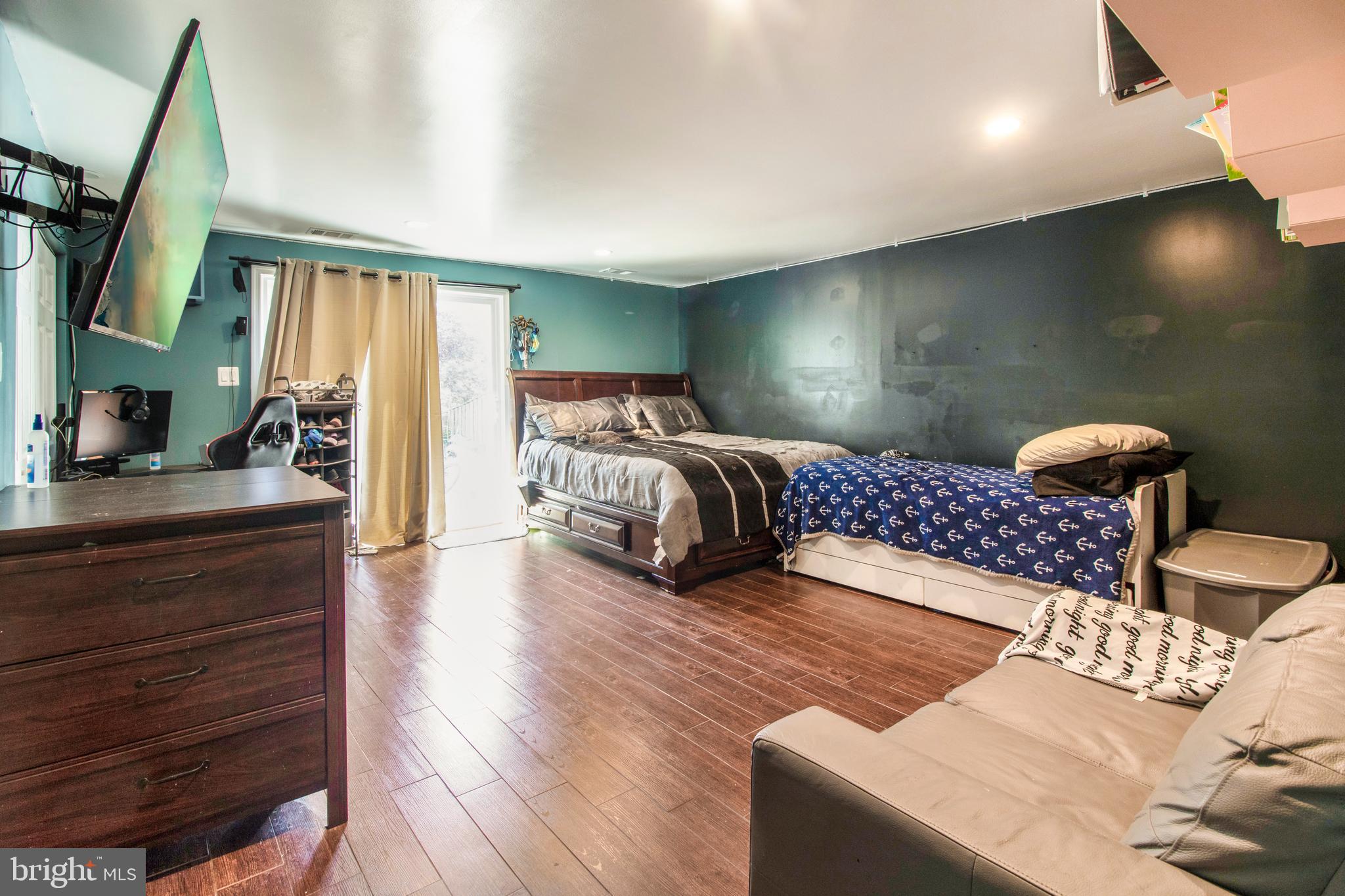 CIPRIANO WOODS - Residential