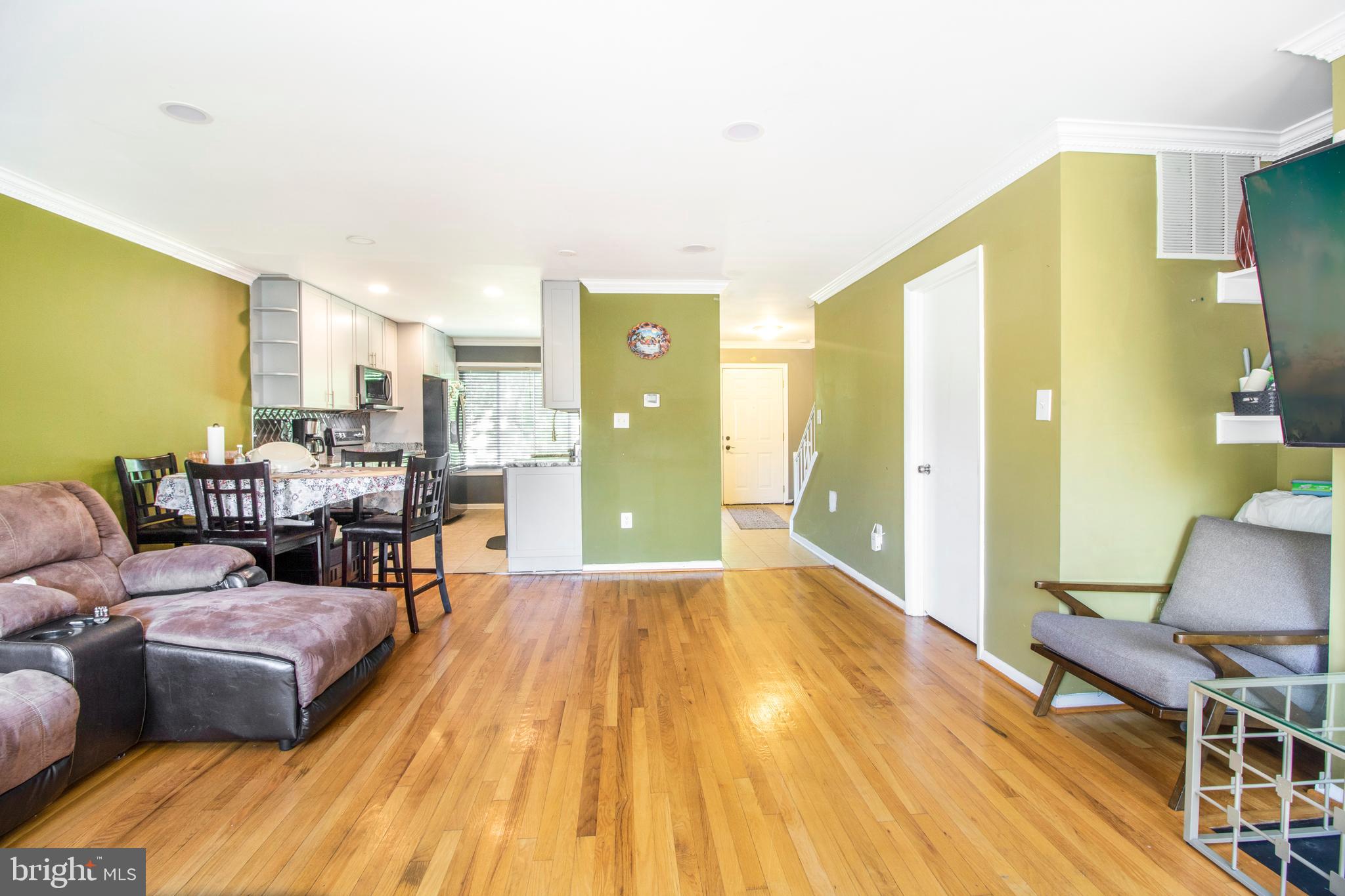 CIPRIANO WOODS - Residential