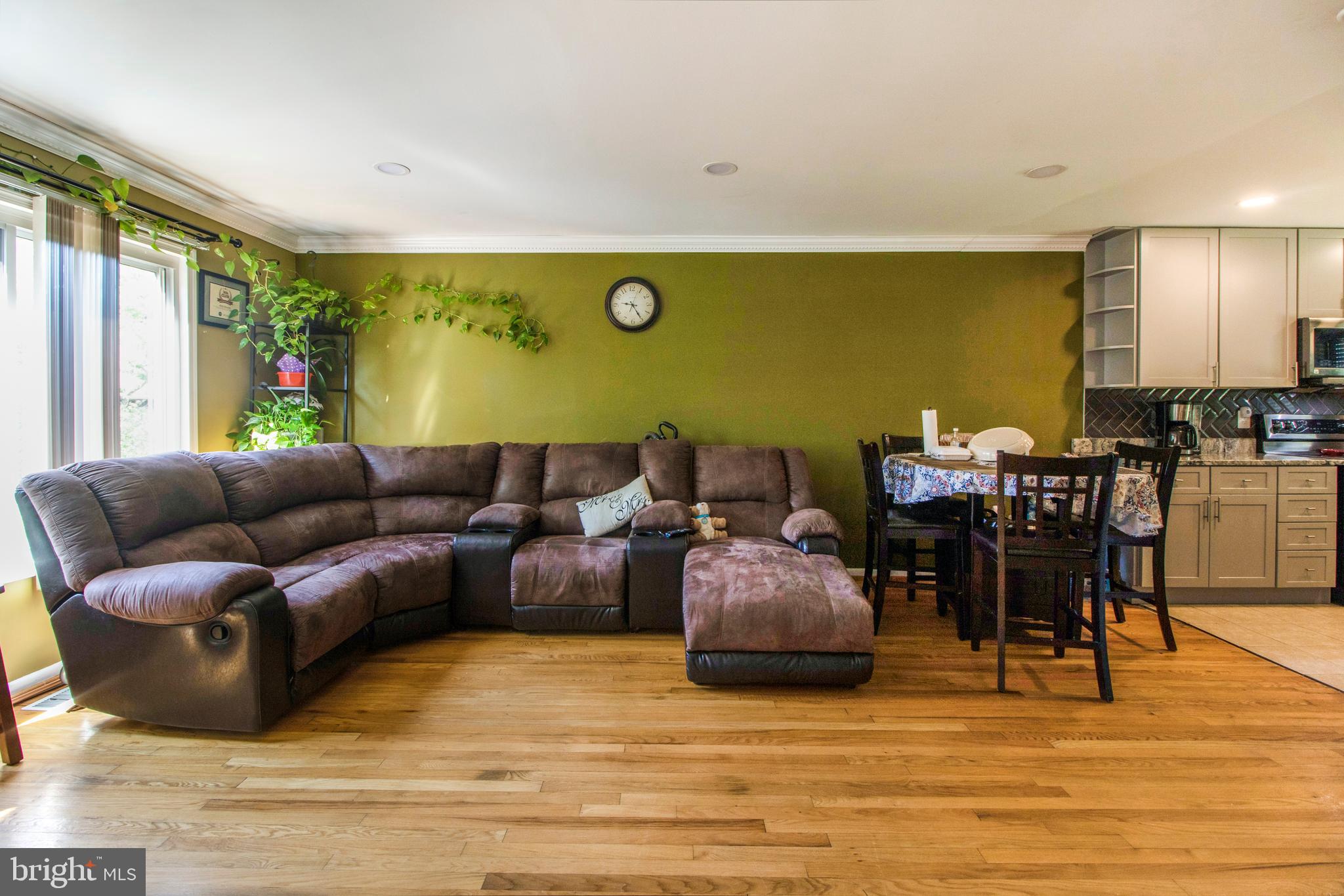 CIPRIANO WOODS - Residential