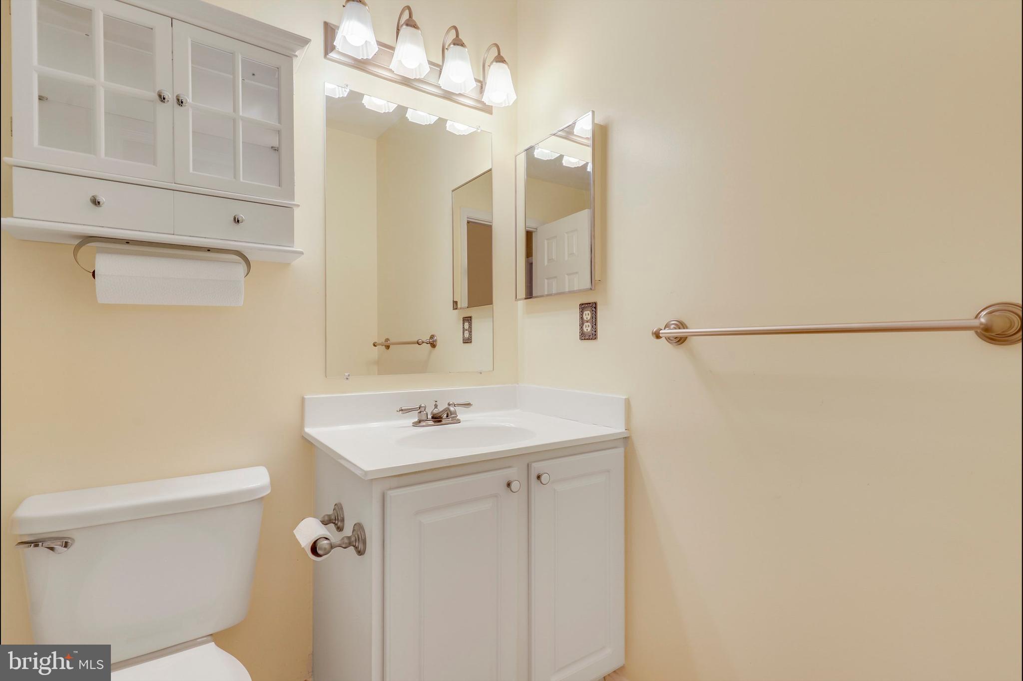 MT WOODLEY MANOR - Residential