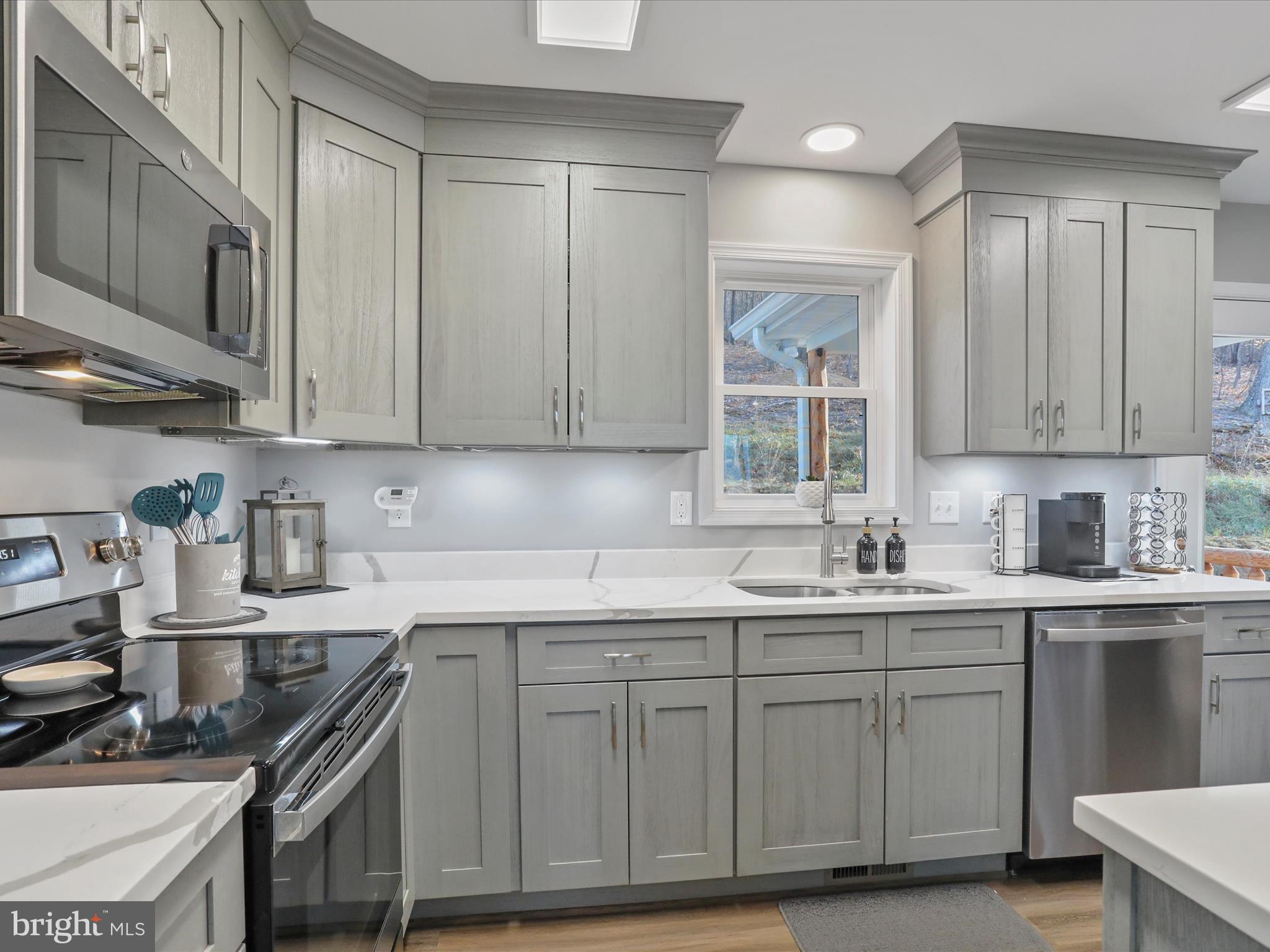 TREE BANK AT NORTH MOUNTAIN - Residential