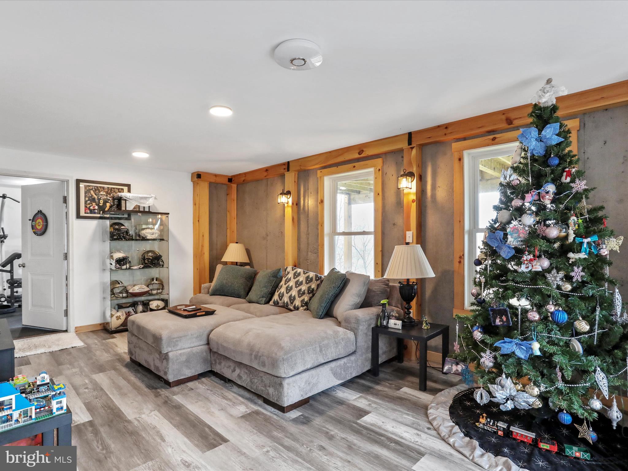 TREE BANK AT NORTH MOUNTAIN - Residential