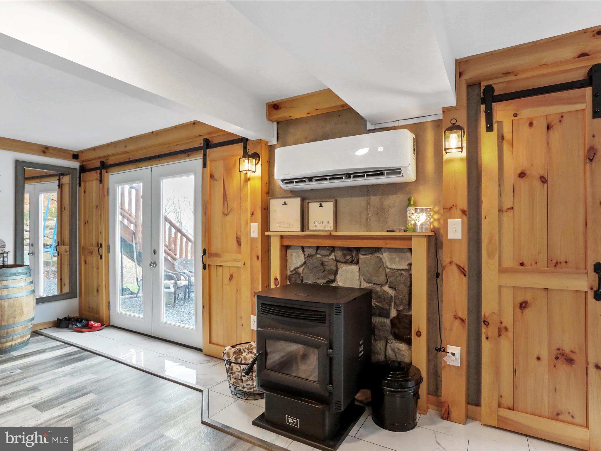 TREE BANK AT NORTH MOUNTAIN - Residential