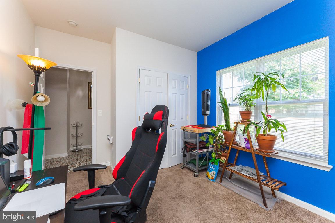 WINDSOR CROSSING - Residential